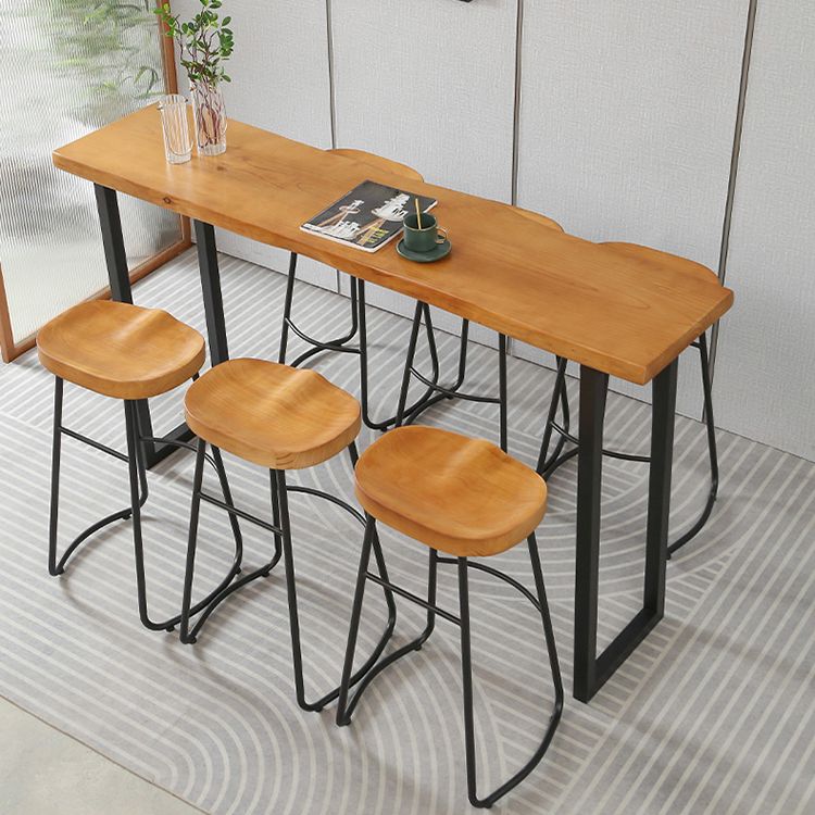 Tavolo da vino con banco in legno massiccio interno tavolo da bar per barra naturale moderna