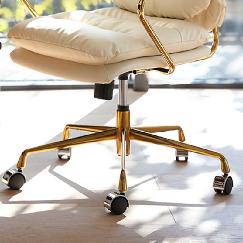 Moderne gestoffeerde bureaustoelstoel vaste armen geen pijnlijke bureaustoel met wielen