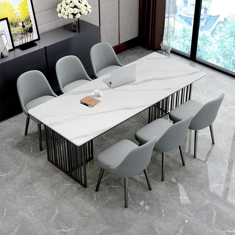 長方形のホームオフィスライティングデスクインダストリアルスタイルスレッドベースオフィスデスク