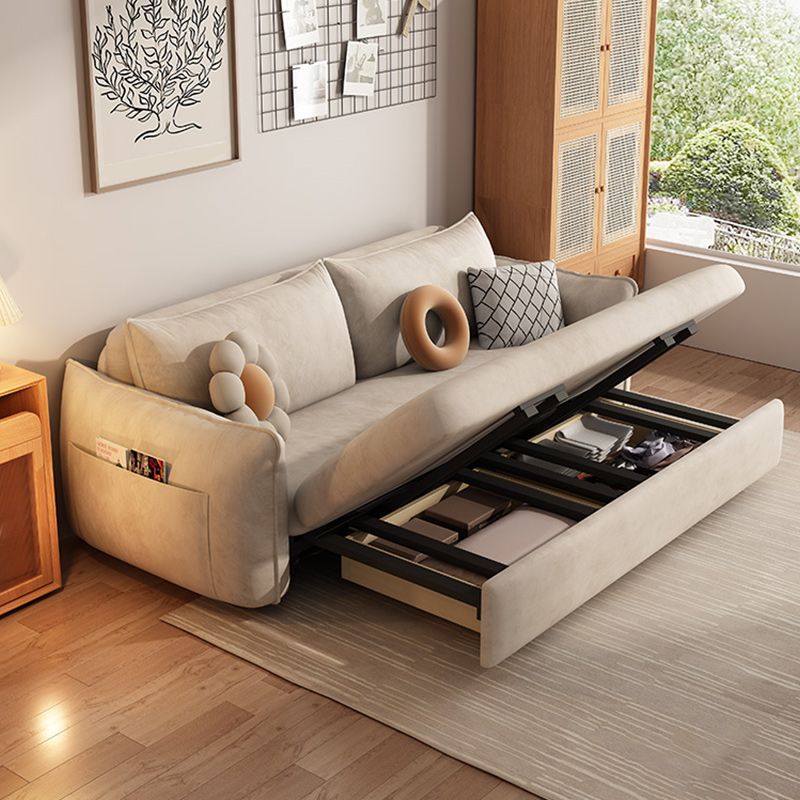 Sleepina di divano in vetrina in veglia per braccio quadrato scandinavo