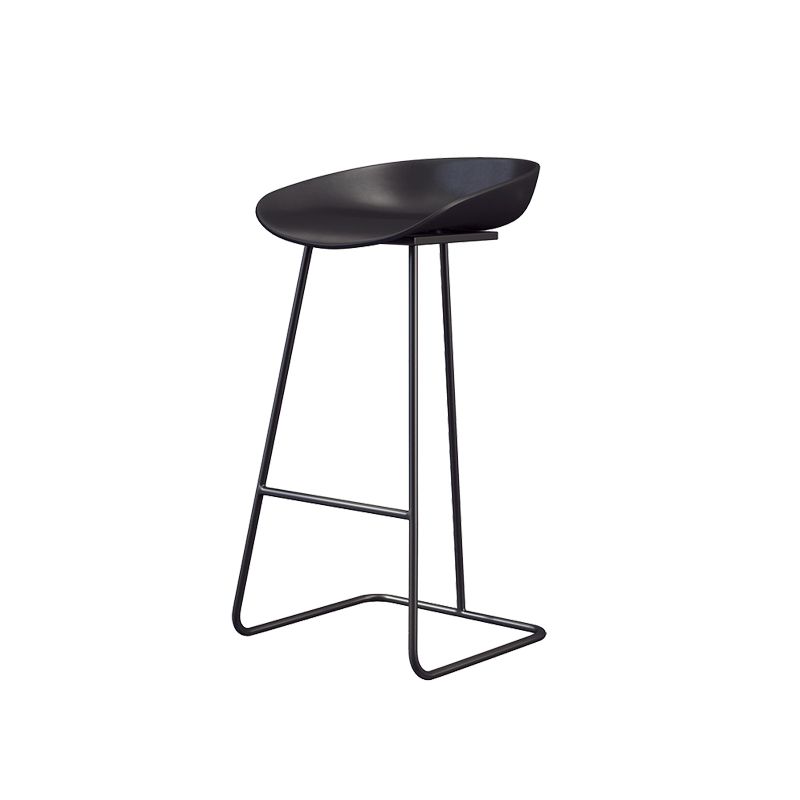 Taburete de bar de plástico estilo Glam, taburete de bar con forma de cubo y altura de mostrador