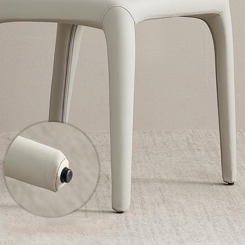 Chaise latéral rembourrée chaise latéral en cuir pour salle à manger