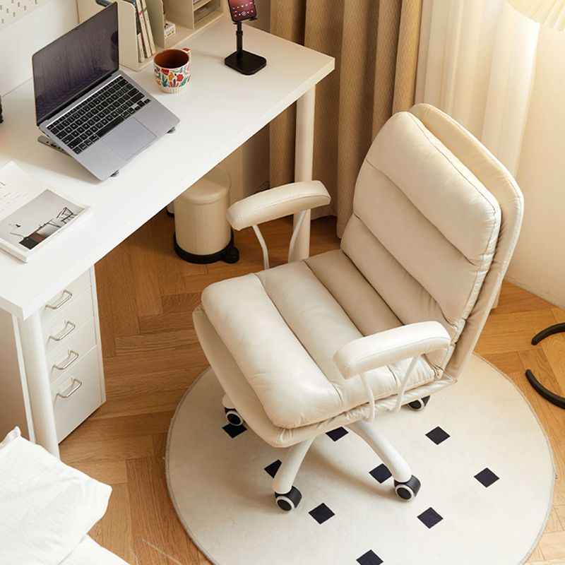 Silla de escritorio de brazos fijos modernos sin angustia silla de oficina ergonómica con ruedas