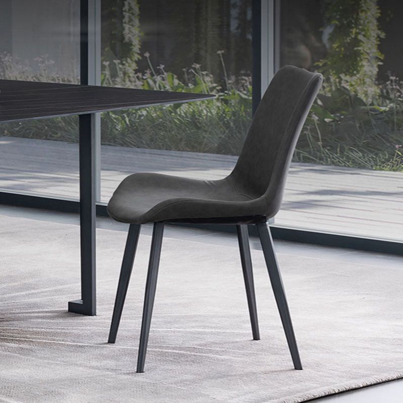 Silla lateral de comedor de cuero Diseño industrial sólidos sólidos de comedor lateral