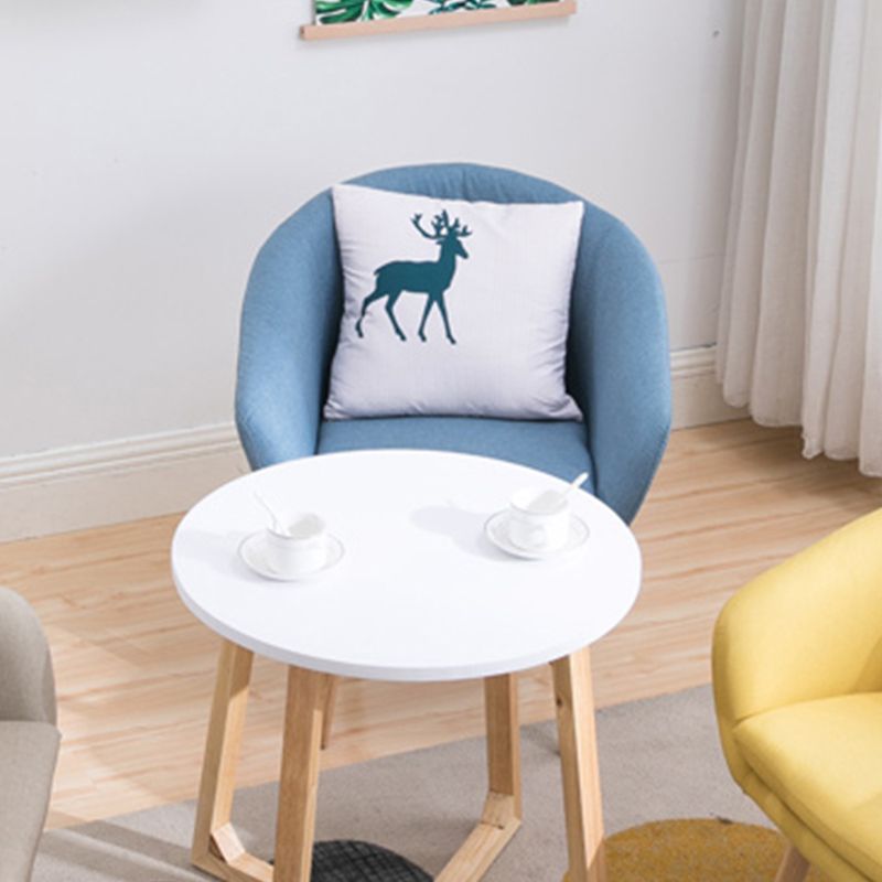 Contemporary Sloped Arms Accent Armchair Basic Four Leg Arm Chair Clearhalo 'Accent Chairs' 'accent_chairs' 'Chairs & Seating' 'furn' 'furn_accent_chairs' 'Furniture' 'Living Room Furniture' 1200x1200_a24f1517-08ab-4eee-b7fc-4d4105410aae