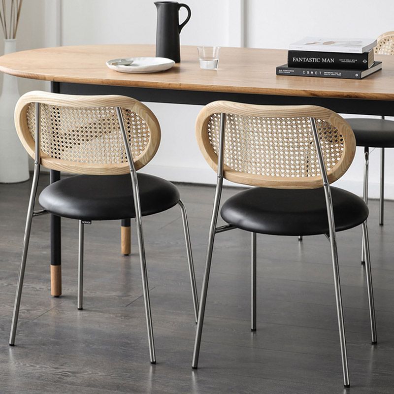 Chaise latéral en faux cuir nordique