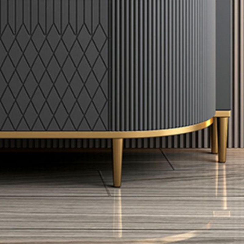 Credenza da pranzo a buffet in legno ingegnerizzato ingegnerizzato contemporaneo