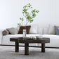 Table basse scandinave de forme libre avec 3 pieds en bois de pin