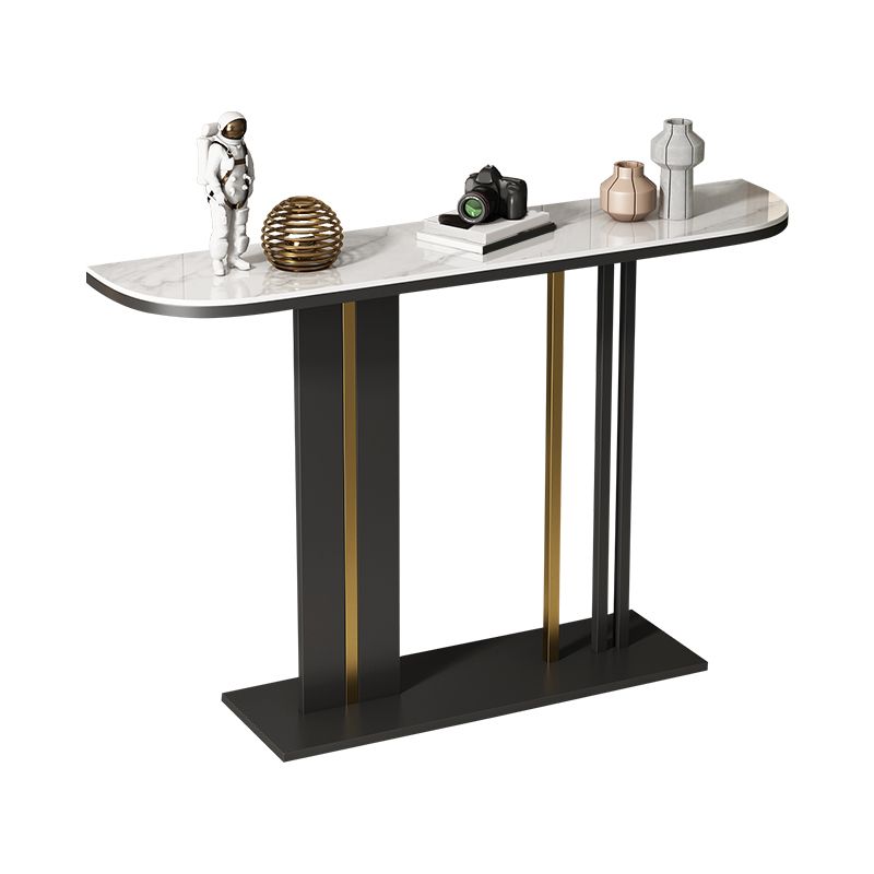 Tavolino moderno con console a mezza luna con top in pietra e base di piedistallo di ferro