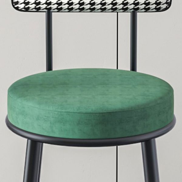 Modern Armless Backrest Counter Stool Iron Kitchen Bar Stool with Pedal and Cushion Clearhalo 'Bar Furniture' 'Bar Stools' 'bar_stools' 'furn' 'furn_bar_stools' 'Furniture' 'furniture_bar_stools' 'Kitchen & Dining Furniture' 1200x1200_a3047813-e5f8-4238-85a5-b2f731ce71a9