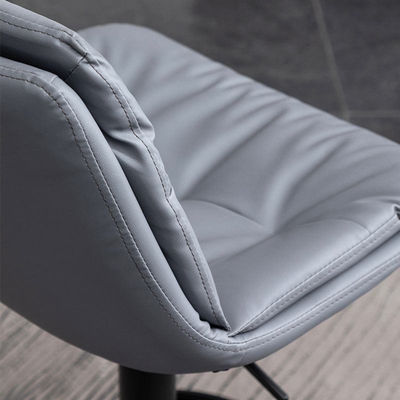 Contemporary Leather Swivel Barstool Indoor Bar Stool with Low Back Clearhalo 'Bar Furniture' 'Bar Stools' 'bar_stools' 'furn' 'furn_bar_stools' 'Furniture' 'furniture_bar_stools' 'Kitchen & Dining Furniture' 1200x1200_a31d5512-bc17-4e21-81bb-2462177f9821