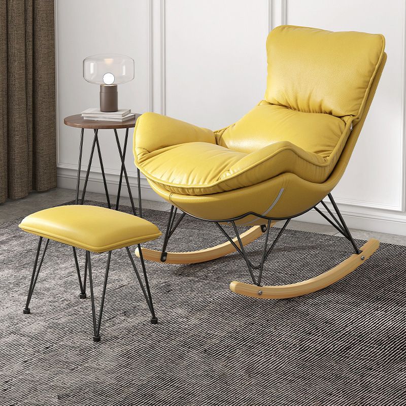 Chaise à bascule en bois massif chaise de culbuteur contemporaine avec siège rembourré