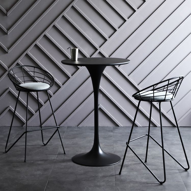 Industrial Metal Bar Table Round Top 41.3"H Pedestal Bistro Table for Cafe and Breakroom Clearhalo 'Bar Furniture' 'Bar Tables' 'bar_tables' 'Furniture' 'furniture_bar_tables' 'Kitchen & Dining Furniture' 'kitchen&dining_furn' 'kitchen' 1200x1200_a37080f1-e892-424d-836e-2bbce84619aa