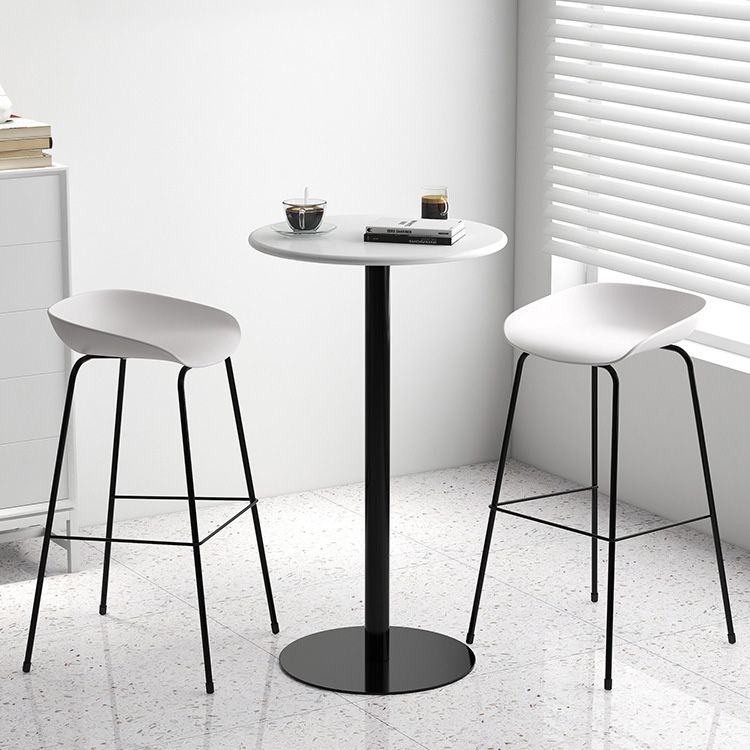 Contemporary Style Bar-stool Plastic Counter Bar Stool with Metal Legs for Kitchen Clearhalo 'Bar Furniture' 'Bar Stools' 'bar_stools' 'furn' 'furn_bar_stools' 'Furniture' 'furniture_bar_stools' 'Kitchen & Dining Furniture' 1200x1200_a37d8f57-7d7d-42cf-9649-1e30df7651b2