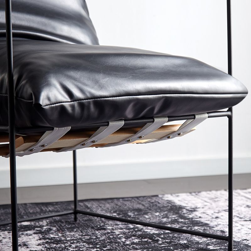 Président du bras 26,77 "L x 26,77" W x 26,77 "H Accent fauteuil avec oreiller en arrière