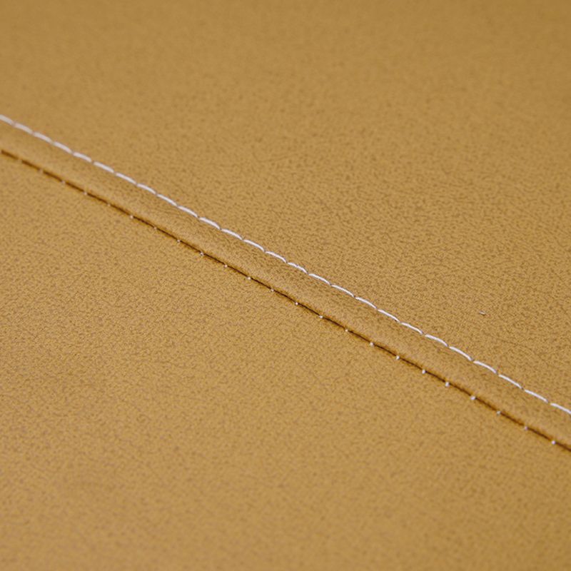 Zeitgenössischer Pouf Ottomane Stoff gepolstertes Flickwerk Massive Holzrahmen quadratische Ottomane