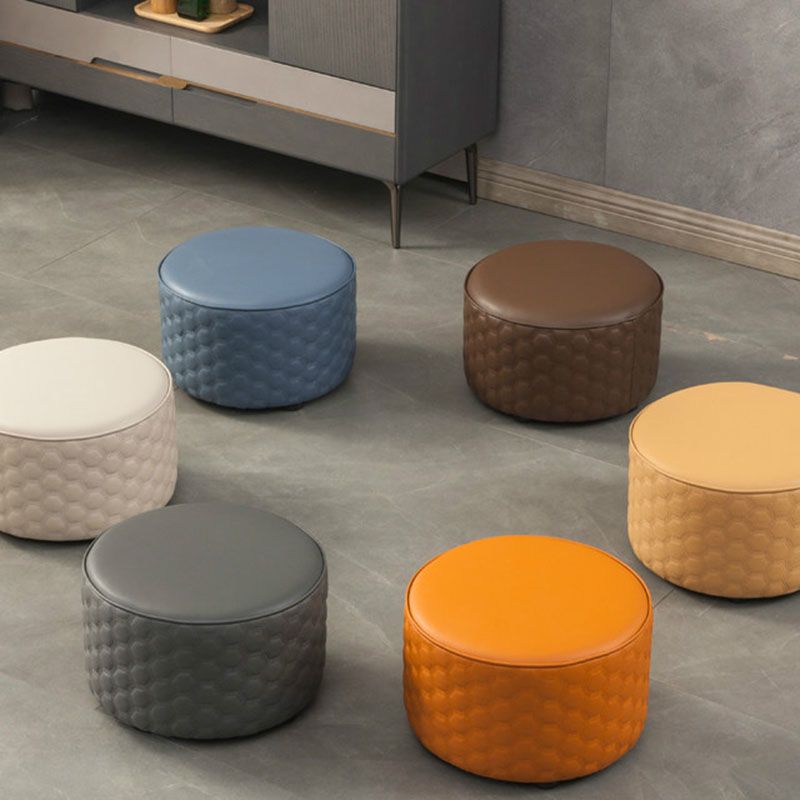 Genuine Leather Standard Stool Modern Minimalist Round Footrest Clearhalo 'furn' 'furn_ottomans_poufs' 'Furniture' 'Living Room Furniture' 'Ottomans & Poufs' 'ottomans_poufs' 1200x1200_a409e61a-abed-4e20-a6a9-834cc675bbf1