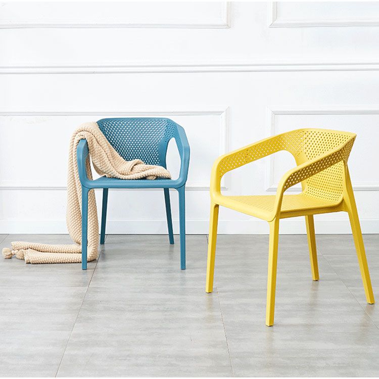 Plastic Scandinavian Kitchen Dining Room Chair Solid Back Armchair Clearhalo ' kitchen&dining_furn' 'Dining Chairs' 'Dining Tables & Seating' 'dining_chair' 'furn' 'furn_dining_chair' 'Furniture' 'furniture_dining_chair' 'Kitchen & Dining Furniture' 'kitchen' 1200x1200_a428618e-4826-4fc4-b9ce-1f61e794bd16