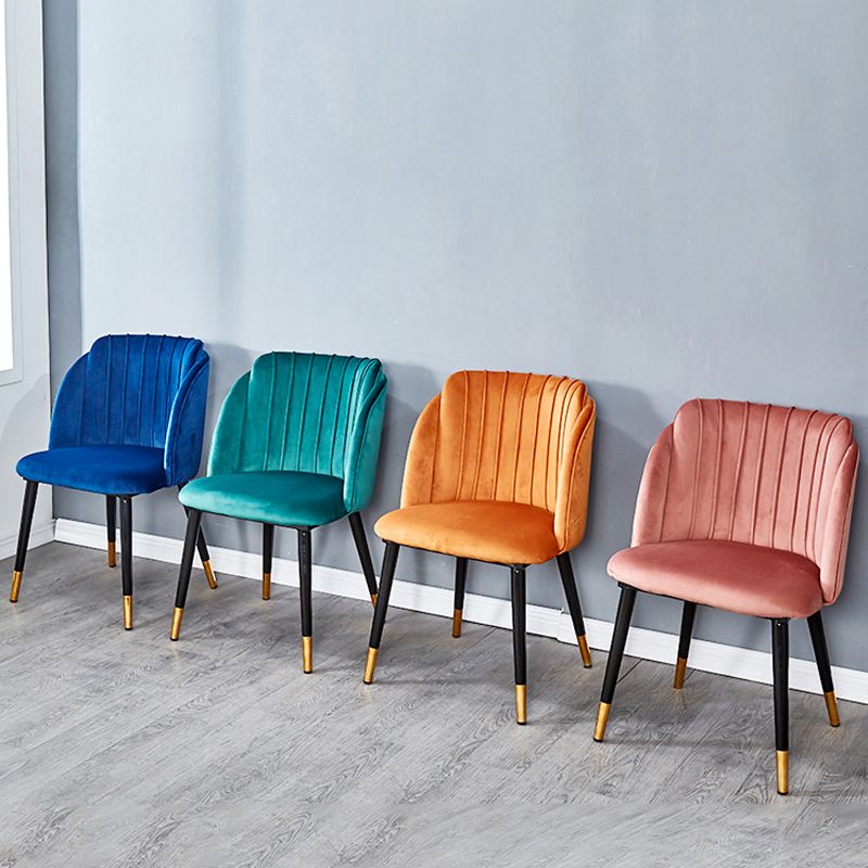 Scandinavian Upholstered Hotel Side Chair Parsons Matte Finish Dining Chair Clearhalo ' kitchen&dining_furn' 'Dining Chairs' 'Dining Tables & Seating' 'dining_chair' 'furn' 'furn_dining_chair' 'Furniture' 'furniture_dining_chair' 'Kitchen & Dining Furniture' 'kitchen' 1200x1200_a4529301-2d71-4b19-adb6-8789ab4e80c8