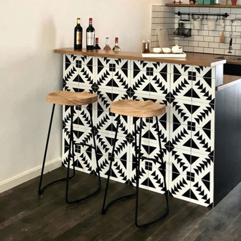 Modern Style Iron Bar Stool with Footrest Kitchen Casual Bar Stool Clearhalo 'Bar Furniture' 'Bar Stools' 'bar_stools' 'furn' 'furn_bar_stools' 'furniture_bar_stools' 'Kitchen & Dining Furniture' 'kitchen&dining_furn' 'kitchen' 'kitchen_furn' Furniture' 1200x1200_a46a87fd-0318-47e4-a276-80c51673202f