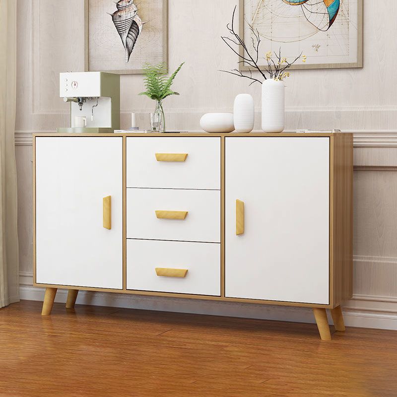 Server moderno in stile server ingegnerizzato da cucina con gambe in legno