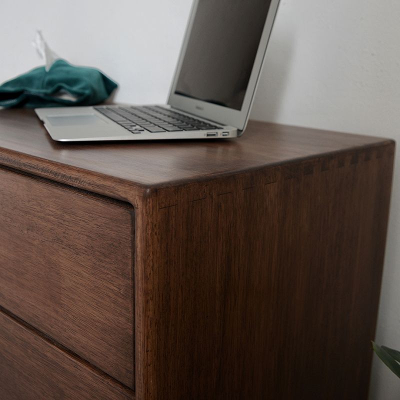 Traditional Horizontal Double Dresser Wood Storage Bachelor Chest for Bedroom Clearhalo 'Bedroom Furniture' 'Dressers & Chests' 'dressers_chests' 'furn' 'furn_dressers_chests' 'Furniture' 1200x1200_a46b237f-d942-4f3f-ad76-dec6b3c37342