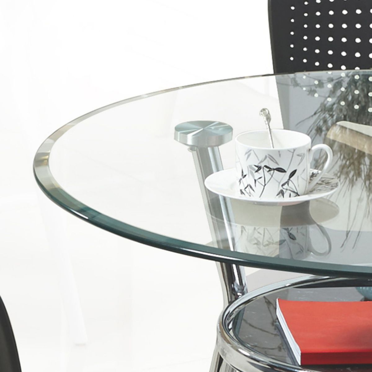 Metal Modern Round Indoor Table Glass Top Table for Kitchen and Dining Room Clearhalo 'Dining Tables & Seating' 'Dining Tables' 'dining_table' 'furn' 'furn_dining_table' 'Furniture' 'furniture_dining_table' 'Kitchen & Dining Furniture' 'kitchen' 'kitchen_dining_table' 1200x1200_a47befdd-9f40-4c6d-89bc-70a29c9bfe45