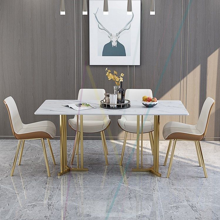 Gesinterde stenen eettafel traditionele luxe huisgebruiktafel met gouden frame