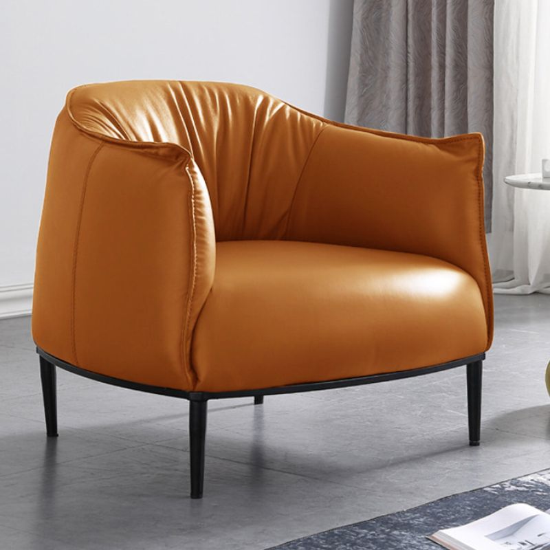 Les bras en cuir en faux cuir de couleur de couleur unie comprennent une chaise de base à quatre jambes