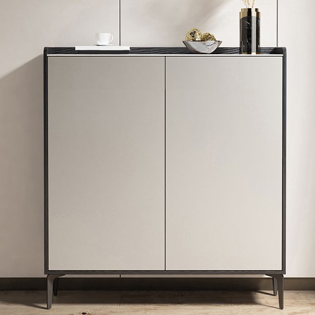 Server moderno moderno del salotto del soggiorno in legno con archiviazione