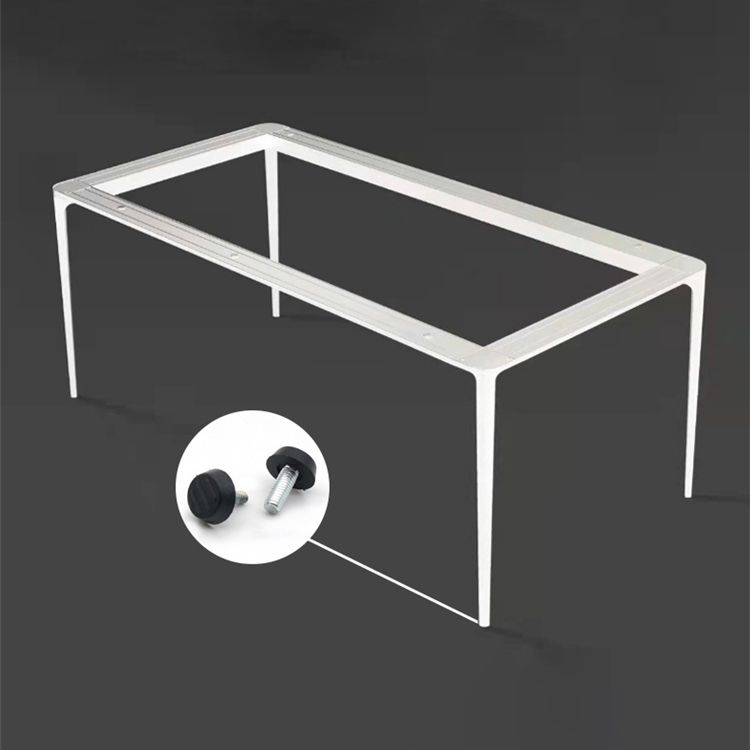 Table à manger blanche de style moderne