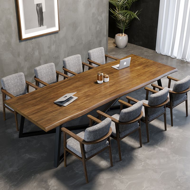 Scrivania rettangolare da ufficio in legno di pino industriale con base in metallo nero