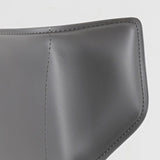 Silla de comedor de cuero y metal sin brazo de forma sintética contemporánea