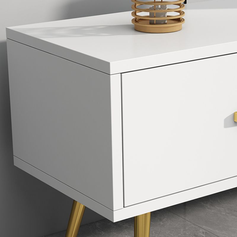 Console TV in legno TV in stile TV in stile glam con mobile