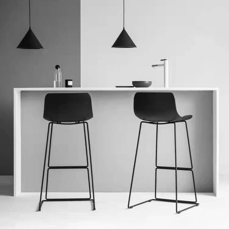 Modern Style Bar-stool Plastic Counter Bar Stool with Metal Legs for Restaurant Clearhalo 'Bar Furniture' 'Bar Stools' 'bar_stools' 'furn' 'furn_bar_stools' 'Furniture' 'furniture_bar_stools' 'Kitchen & Dining Furniture' 1200x1200_a5a2a129-a258-4c71-83c1-476248205cdd