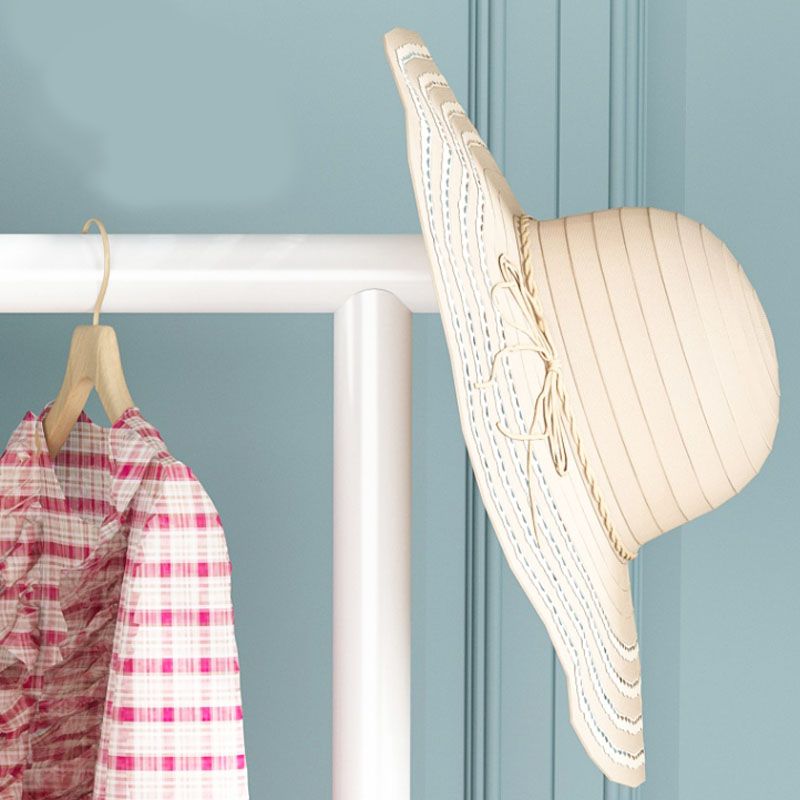 Rastrellino moderno per cappotto per cappotto in metallo con spazio