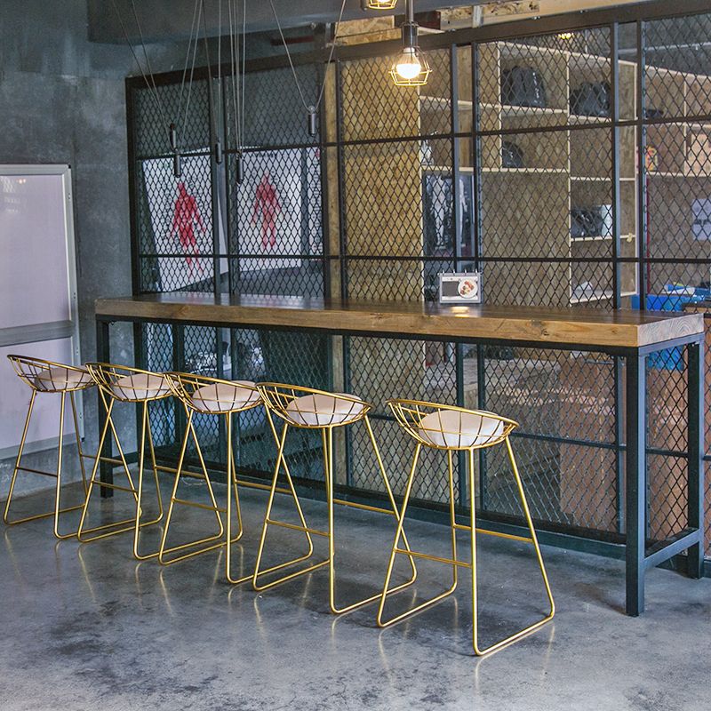 Industriële balktafel Set 1/6 stuks houten balk tafel en voetsteunbarkruk