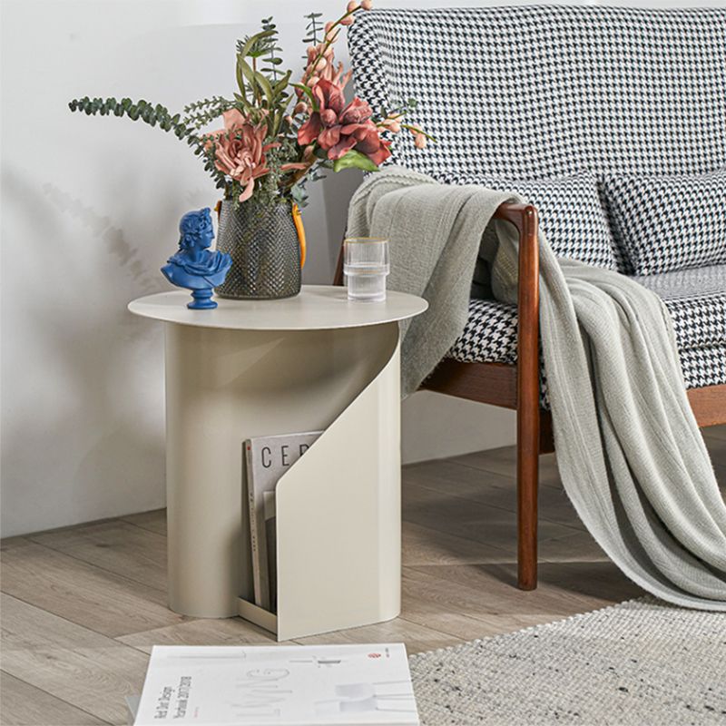 Contemporary Accent Side Table Iron Abstract with Storage Living Room Round Clearhalo 'Coffee & Accent Tables' 'End & Side Tables' 'end_side_tables' 'furn' 'furn_end_side_tables' 'Furniture' 'Living Room Furniture' 1200x1200_a5d0105c-2746-40dc-b820-2a7ac467bf08