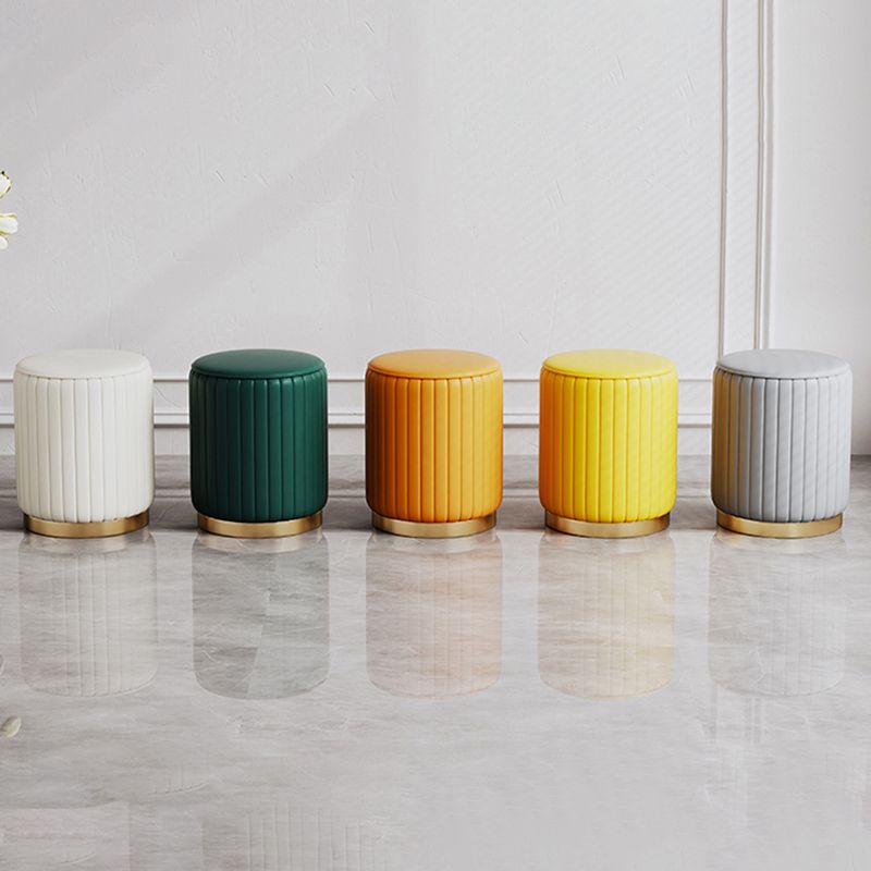 Contemporary Pouf Ottoman Faux Leather Upholstered Solid Wood Frame Round Ottoman Clearhalo 'furn' 'furn_ottomans_poufs' 'Furniture' 'Living Room Furniture' 'Ottomans & Poufs' 'ottomans_poufs' 1200x1200_a5d49fcc-41e9-4add-9421-4cea5a518bdc