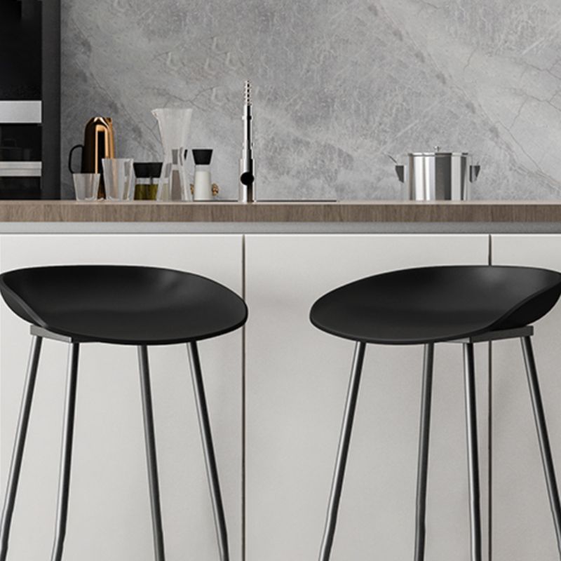 Modern Armless Backrest Counter Stool Iron Kitchen Bar Stool with Plastic Seat Clearhalo 'Bar Furniture' 'Bar Stools' 'bar_stools' 'furn' 'furn_bar_stools' 'furniture_bar_stools' 'Kitchen & Dining Furniture' 'kitchen&dining_furn' 'kitchen' 'kitchen_furn' Furniture' 1200x1200_a5d64a83-a560-4122-a6e3-3f241850681d