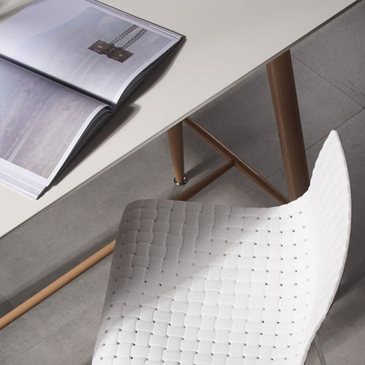 Modern Bar-stool Plastic Counter Bar Stool with Metal Legs for Kitchen Clearhalo 'Bar Furniture' 'Bar Stools' 'bar_stools' 'Furniture' 'furniture_bar_stools' 'Kitchen & Dining Furniture' 1200x1200_a61e1de6-a0fd-48d1-8d4a-ce6417c724e3