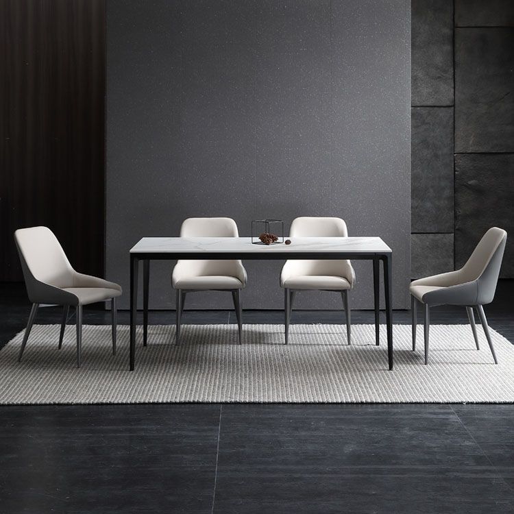 Silla de comedor de cuero moderna silla parsons con patas de matal en acabado mate para casa