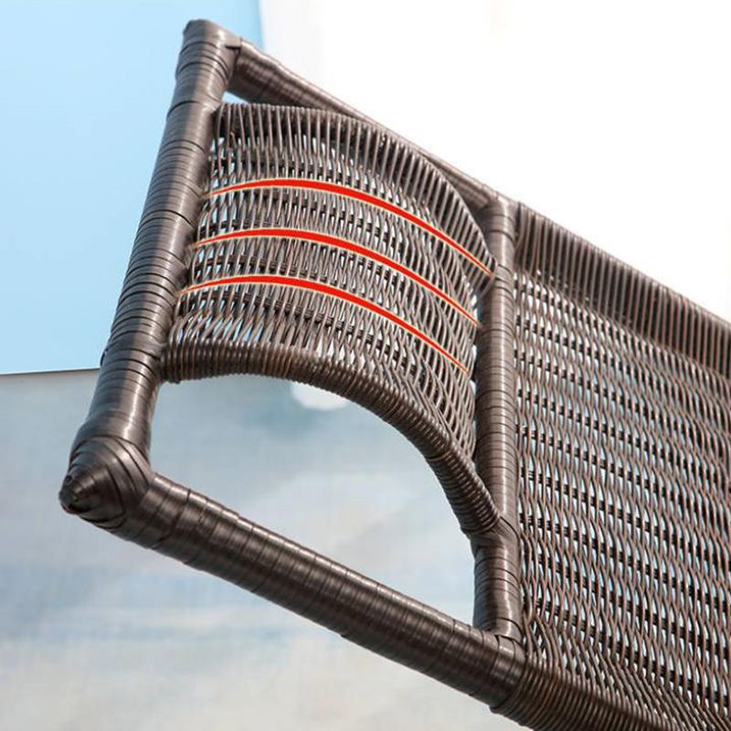 リビングルームと寝室のためのナチュラルラタンロッキングチェアバルコニーロッキングチェア