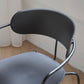 Hedendaagse stijl Open Back Plastic Dining Arm stoel met metalen benen voor thuis