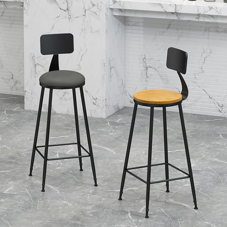 Industrial Footrest Bristol Stool Matte Finish Iron Bar Stool Clearhalo 'Bar Furniture' 'Bar Stools' 'bar_stools' 'furn' 'furn_bar_stools' 'Furniture' 'furniture_bar_stools' 'Kitchen & Dining Furniture' 1200x1200_a64cd27f-d9ee-4e8a-838d-66b3a8894dec