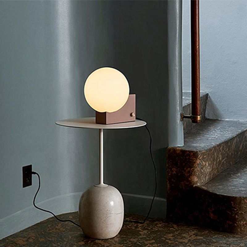 Pedestal Round Side Table Mid-Century Metal Sofa Corner Table Clearhalo 'Coffee & Accent Tables' 'End & Side Tables' 'end_side_tables' 'furn' 'furn_end_side_tables' 'Furniture' 'Living Room Furniture' 1200x1200_a67ffae0-fba6-49d8-bb53-45606a4f2263