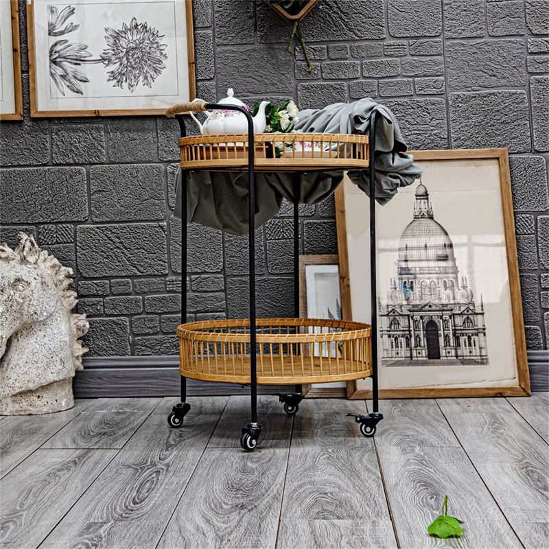 Tavolo di accento laterale di divano in stile scandinavo