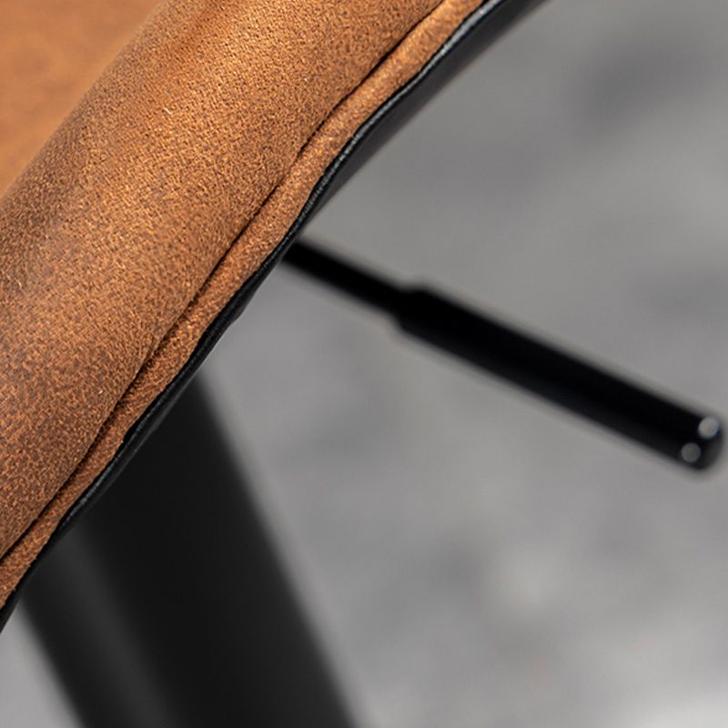 Scandinave Metal Barstool Adjustable PU Leather Barstools en finition mate pour intérieur