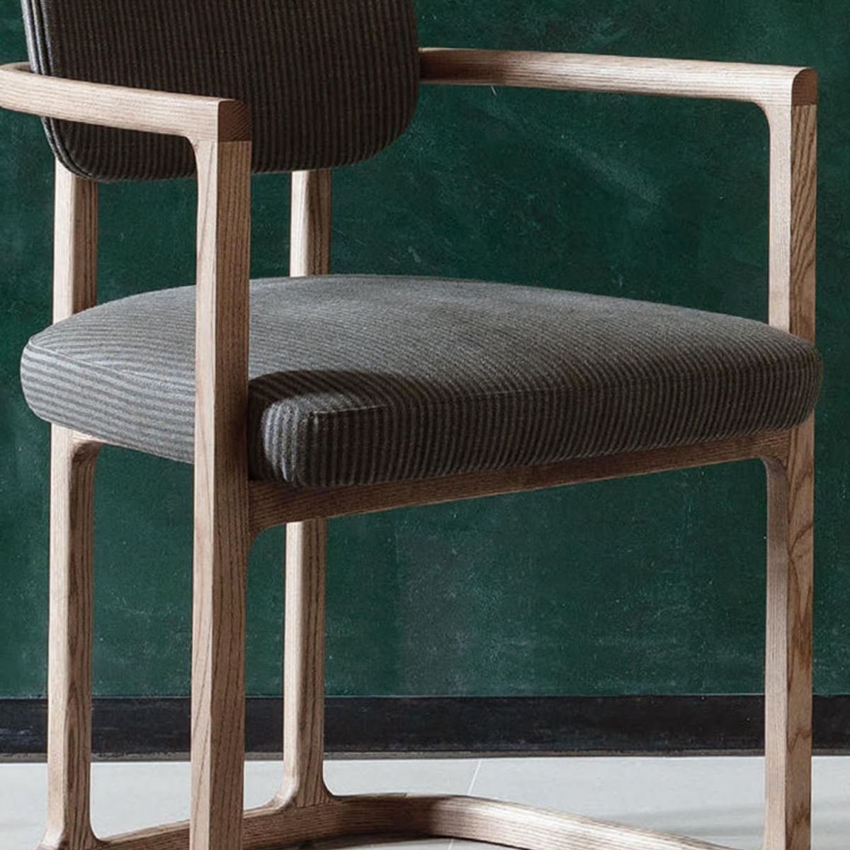 Noordse stijl armstoel massief hout open rug eetkamerstoelen voor eetkamer