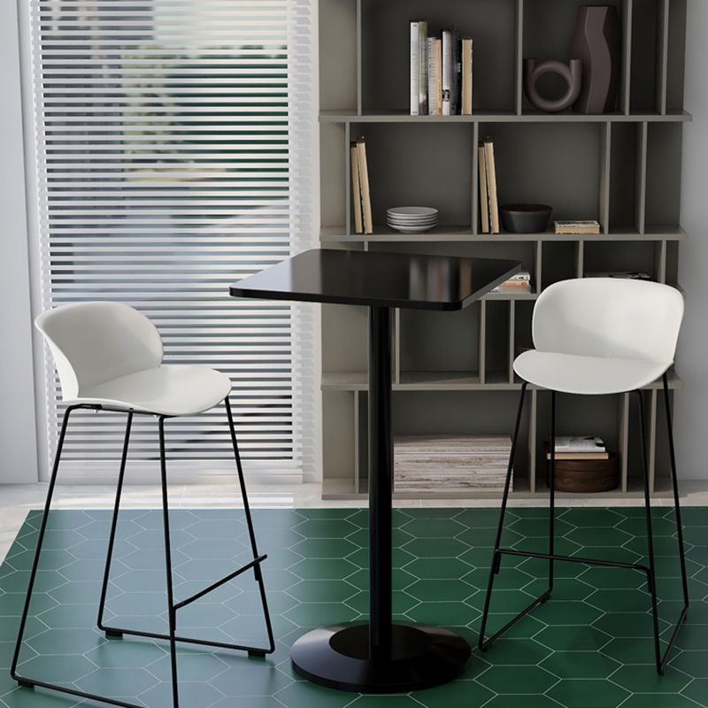 Modem & Contemporary Metal Round Bar Wine Table for Living Room Clearhalo 'Bar Furniture' 'Bar Tables' 'bar_tables' 'furn' 'furn_bar_tables' 'Furniture' 'Kitchen & Dining Furniture' 1200x1200_a7448eba-f233-496b-9110-6d27c488c212